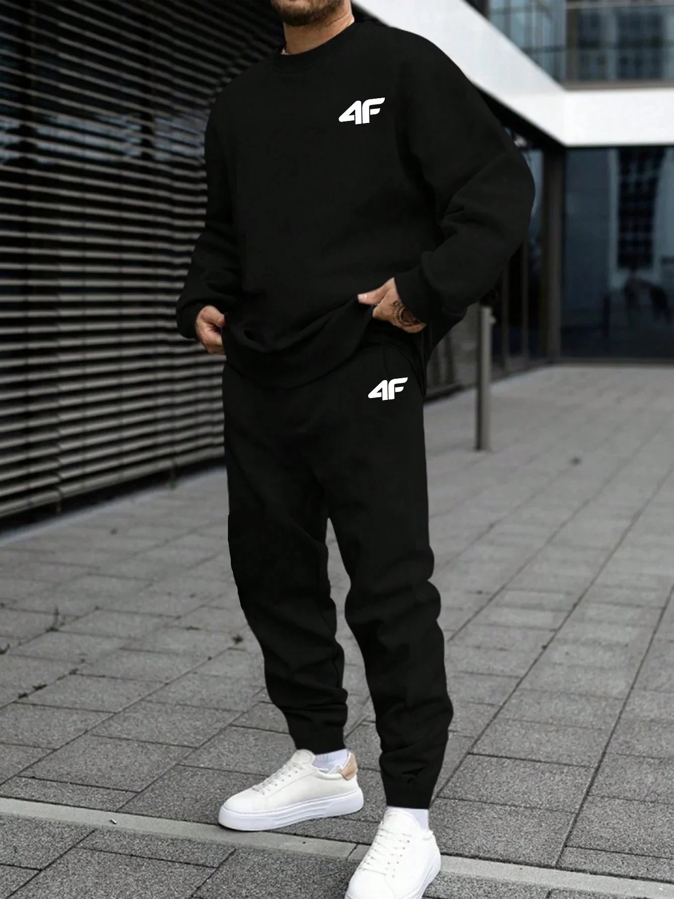 Men’s Sports Tracksuit Set – Long Sleeve Sweatshirt & Joggers