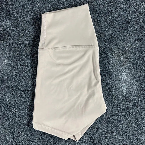 High-Waist Women’s Yoga Shorts – Tummy Control & Hip-Lifting 3-Point Fit
